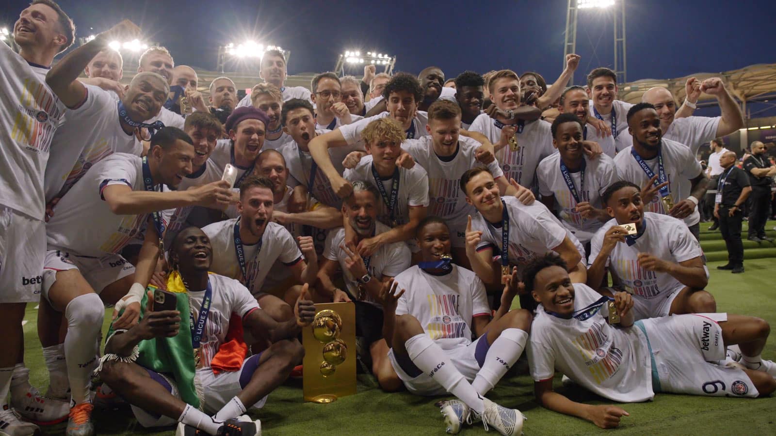 Le titre du Toulouse Football Club en Ligue 2 vécu de l’intérieur